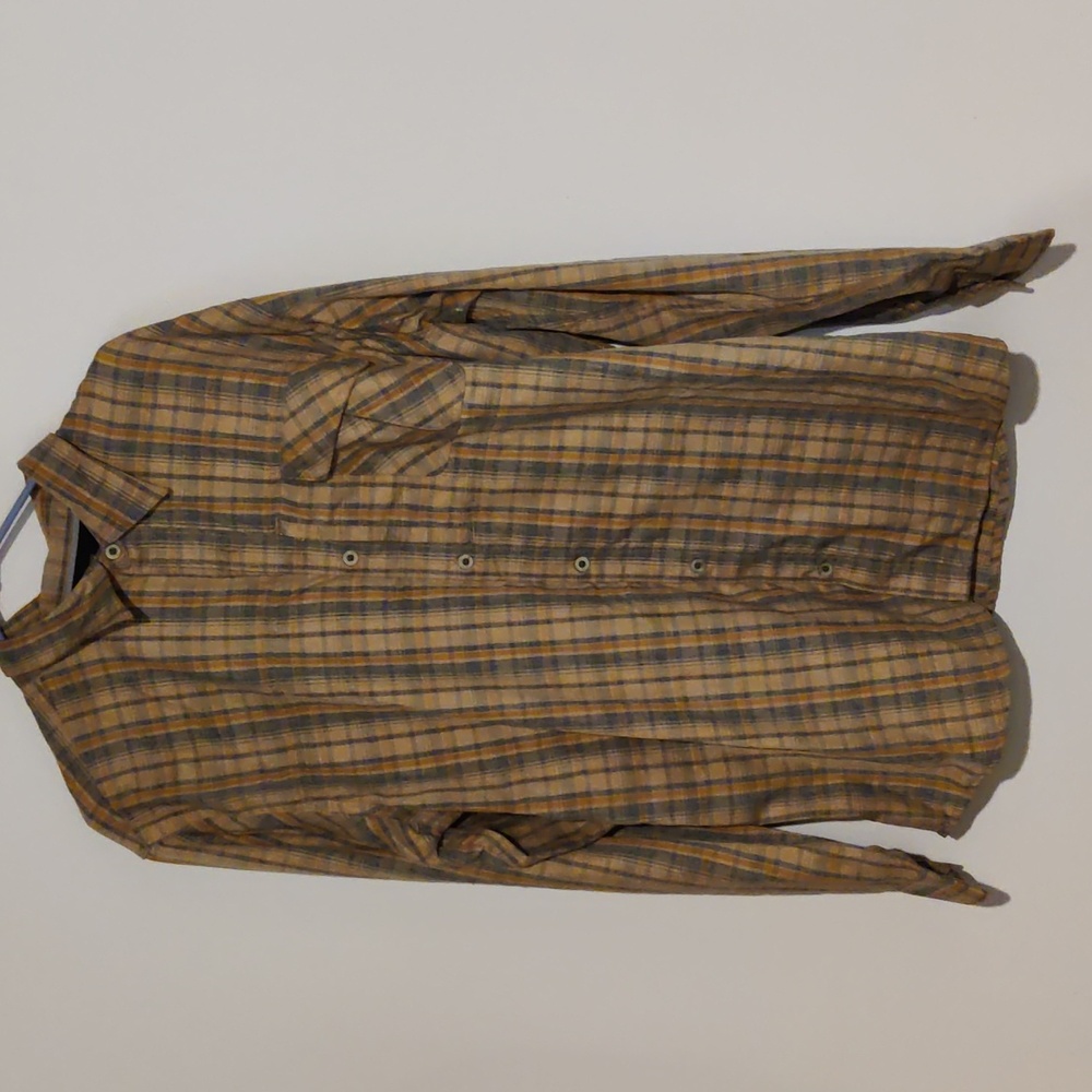 Wrangler Outdoor Regular Fit Tan Gray Plaid Long Sleeved Shirt Size XLT